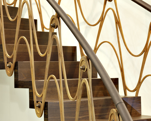 Schody nie tylko drewniane - z jakich jeszcze materiałów robi się nowoczesne schody do wnętrz?